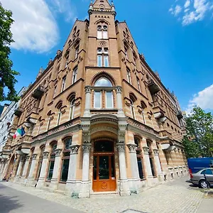 1898 Апарт-отель