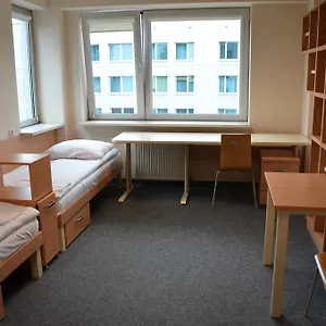 Ds Za Kolumnami Хостел
