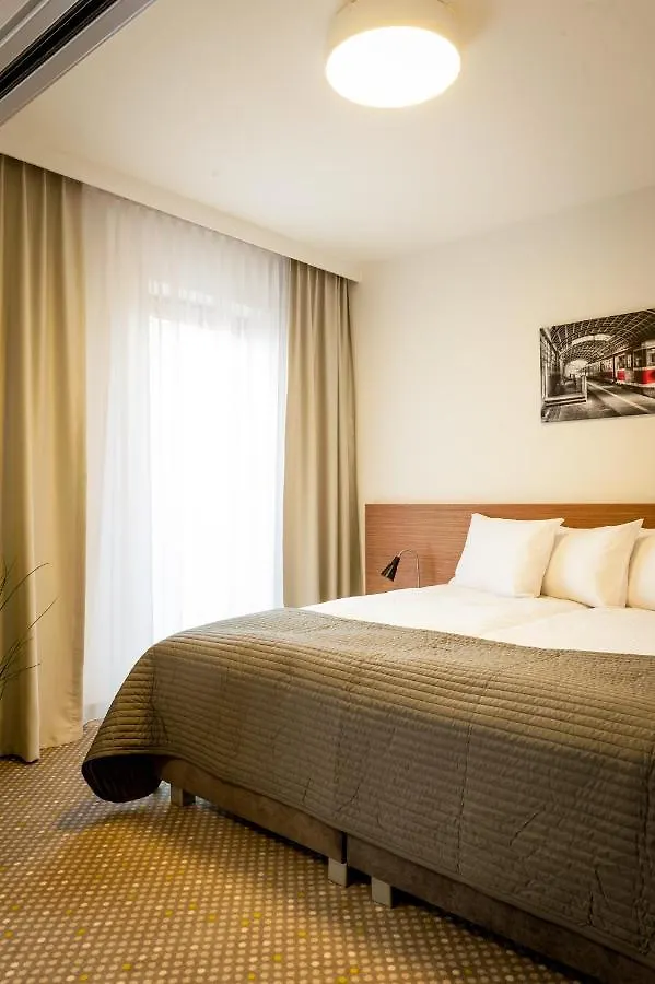 Aparthotel Invite Breslavia 4*,  Polonia